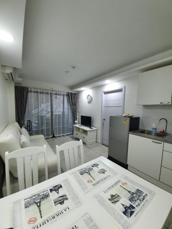 Двух-Комнатная Квартира В Кондоминимуме "Tropikal Garden" Pattaya Extérieur photo